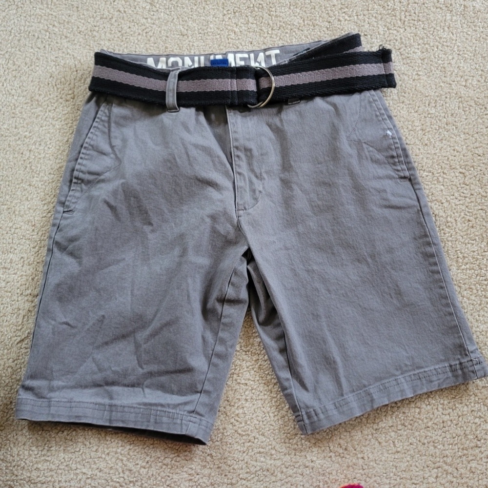 Monument gray shorts with belt mens size 30